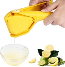 Foldable Manual Juicer Lemon Squeezer with Pulp Strainer | Easy to Clean | Space
