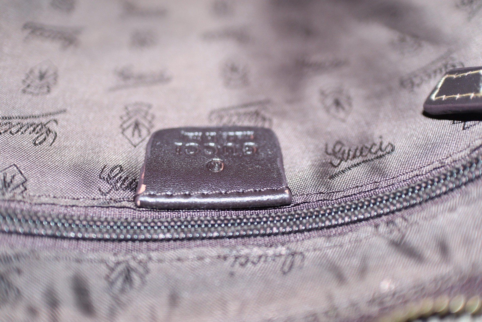 Gucci Monogram GG Supreme Flat Messenger Shoulder Crossbody Bag Chocolate thumbnail 16