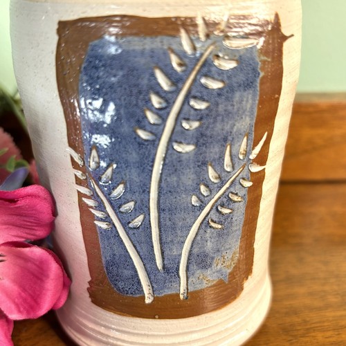 Signed Studio Art Pottery Clay Bottle/Vase Etched & Hand Painted Leaf Design - Picture 9 of 11