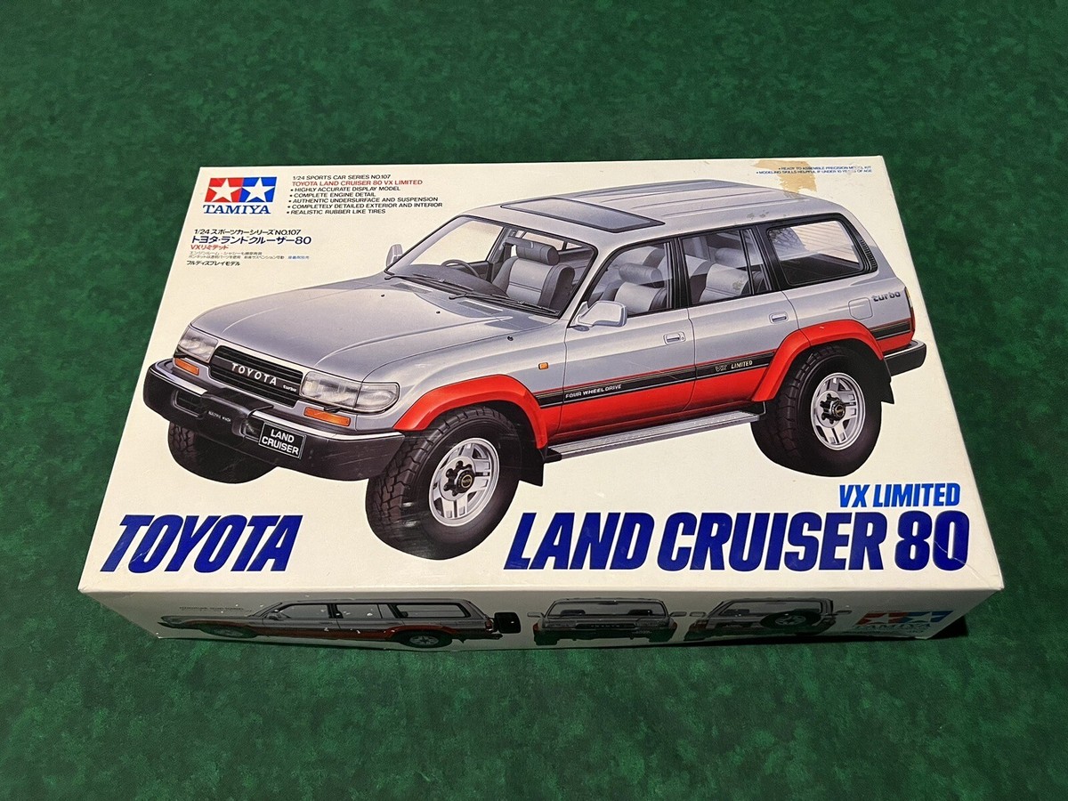 自動車 Tamiya Toyota Land Cruiser 80 1/24 Toyota Land Cruiser 80 with Sport Options | HLJ.com