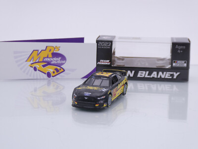 Lionel Racing C122365ADVRB # Ford NASCAR 2023 '' Ryan Blaney  Advance Auto '' 1:64