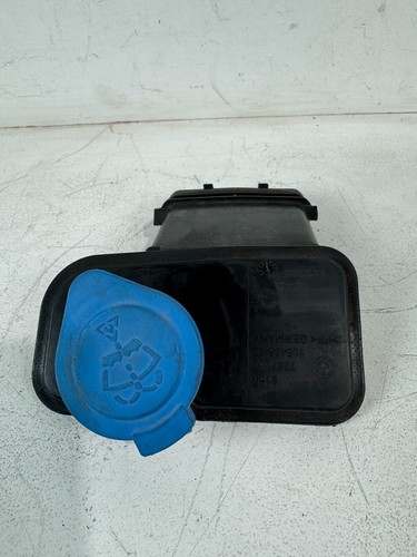 2016-2019 BMW 740I WINDSHIELD WIPER WASHER RESERVOIR FILLER NECK OEM - 第 2/10 張圖片