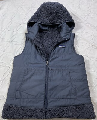 Patagonia Women’s Reversible Sherpa Vest Dark Blue Size S Very Clean 