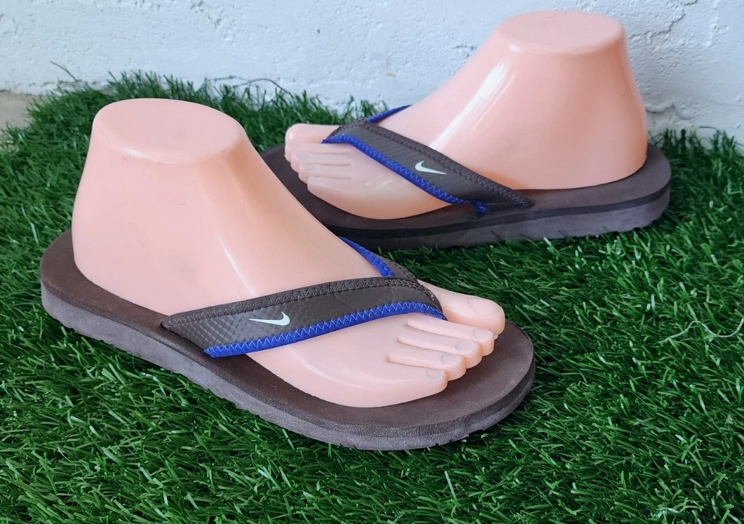 Sandali con perizoma blu vintage Nike Celso taglia 8 taglia 8 marroni