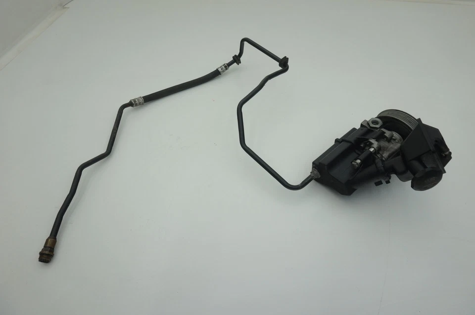 Conjunto de bomba de dirección asistida 99731402000 Porsche Cayman S 987C 2006-08 911 99-08 Foto 2 de 4