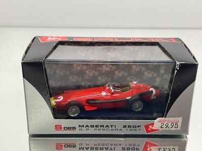 BRUMM S025 MASERATI 250F PESCARA GP 1957 #2 FANGIO -RED  1:43- GOOD IN BOX
