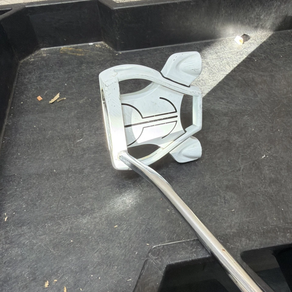 Putter TaylorMade Ghost Spider 37,5" para diestros Foto 4 de 4