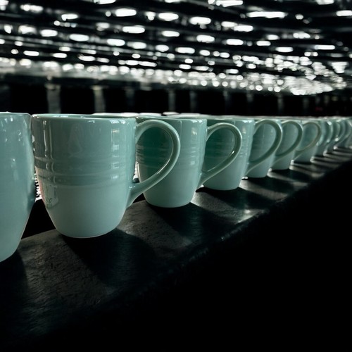 Juego de 5 tazas de café Pier 1 Essentials verde salvia acanaladas 4 1/2" usadas en excelente estado - Imagen 13 de 13