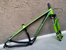 Small Green Niner Bikes AIR9 RDO Carbon 29” Frame & Rock Shox SID XX WC 80m Fork