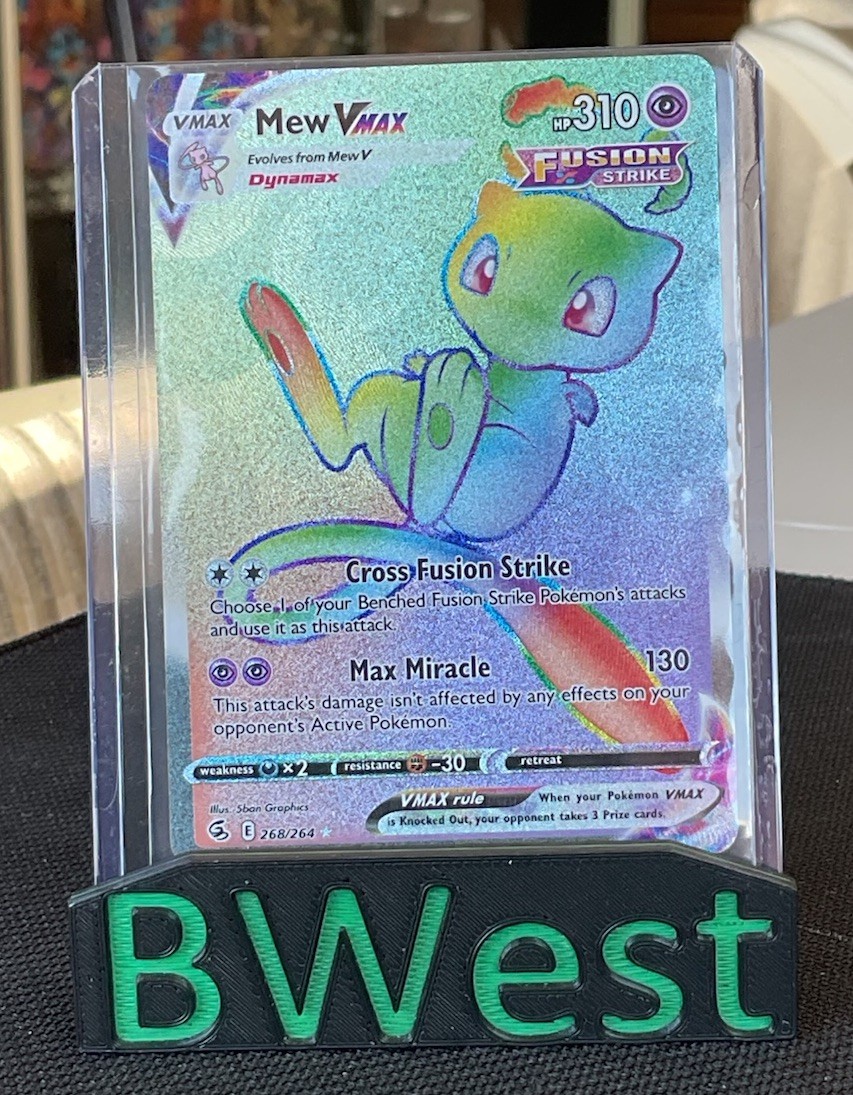 Mew VMAX NM LP Secret Rare Rainbow 268 SWSH08 Fusion Strike TCG Card 2021