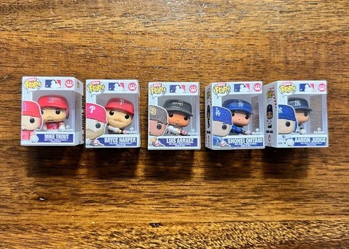 2026 Topps Series 1 Baseball Super Box Funko Bitty Pop Complete Set