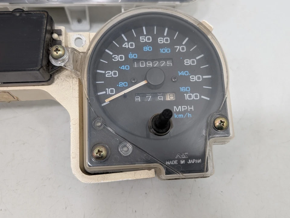 Jeep YJ Speedometer Tachometer Gauge Cluster 92-95 Wrangler Dash Gage - UNTESTED - Image 3 of 4