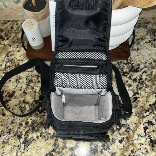 Lowepro Small Digital Camera Bag Multiple Pockets Storage Black Shoulder Strap - Picture 5 of 16