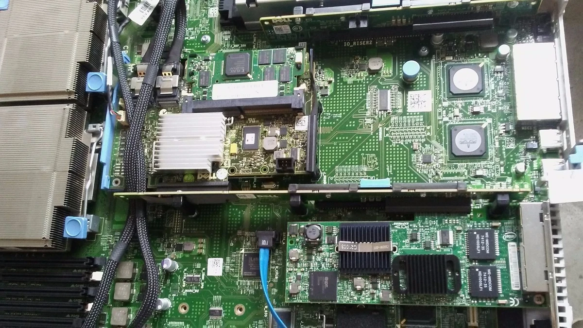 Servidor de montaje en rack PowerEdge R570 | España