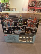 NEW! Disney Holiday Village w/ Light & Music ...