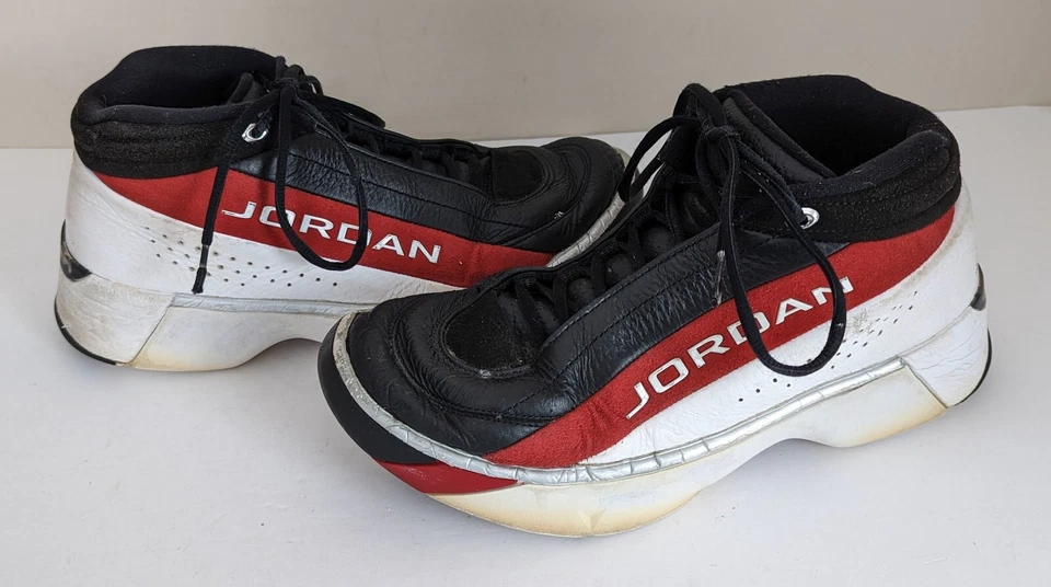 Jordan Team Showcase True White Negro Gimnasio Rojo Hombre Talla 9 CD4150-102 Foto 2 de 4