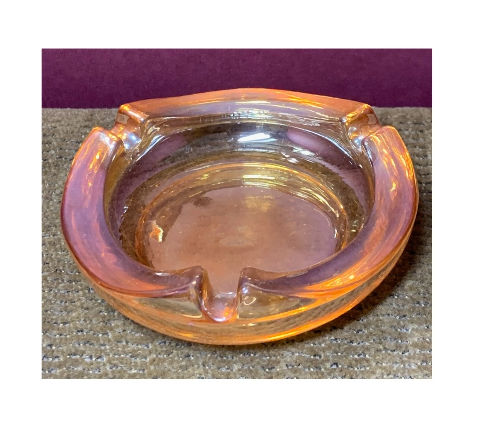 VINTAGE IRIDESCENT ORANGE PEACH IN COLOR CARNIVAL GLASS ASH TRAY 3 SLOT 3 1 4"