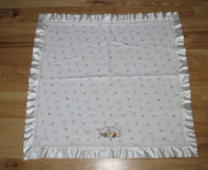 winnie the pooh baby blanket with satin trim