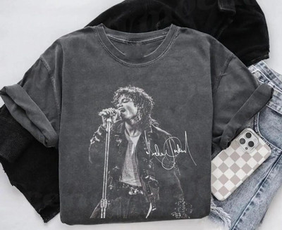 Michael Jackson Vintage Concert Shirt, King of Pop Singing Graphic Tee, Retro Mu