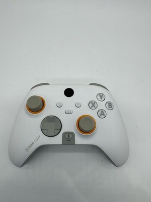 SCUF Instinct Pro Wireless Controller Paddles Xbox Series X S PC White (1)