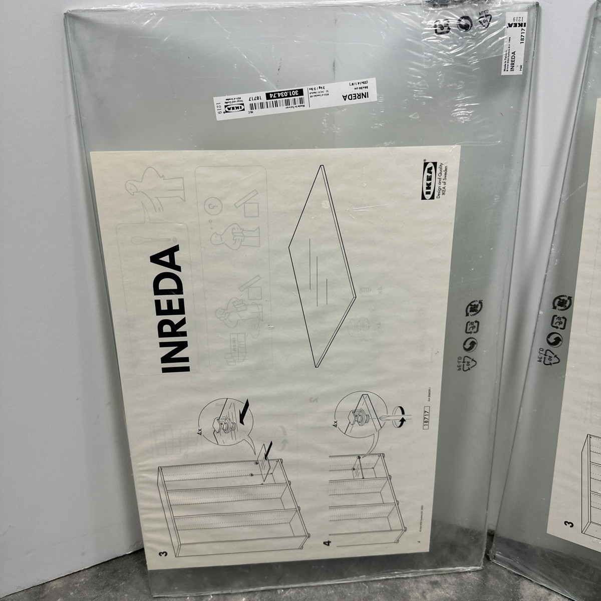 IKEA INREDA 引き出し式シェルフ ホワイト 2x IKEA Inreda Glass Shelves 56x36 cm Model 18717 – New in minor