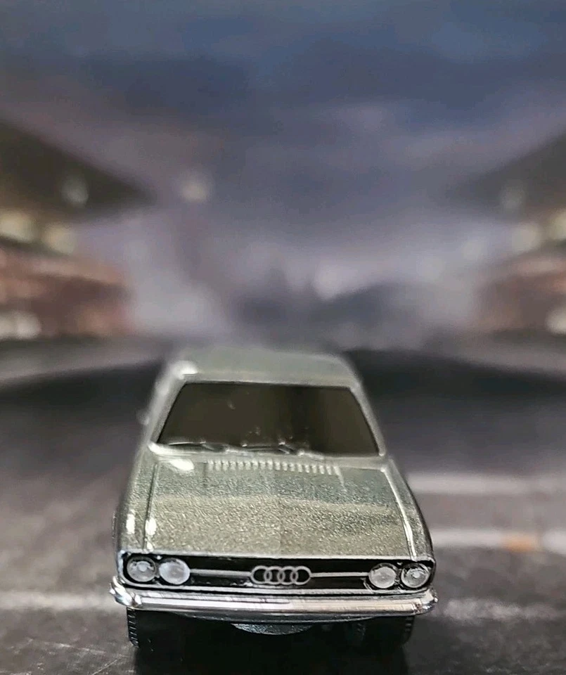 Audi 100 1969 cupé S gris caja de cerillas coleccionistas 2024 11/20 1:64 HVW06 Foto 3 de 4