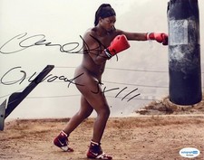 Claressa Shields AUTOGRAPH Signed Boxing World Champion Body 8x10 Photo ACOA Claressa Shields AUTOGRAPH Signed Boxing World Champion Body 8x10 Photo ACOA