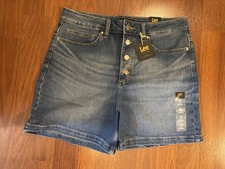 Lee Regular Fit High Rise Button Fly Denim Shorts Women s NWT