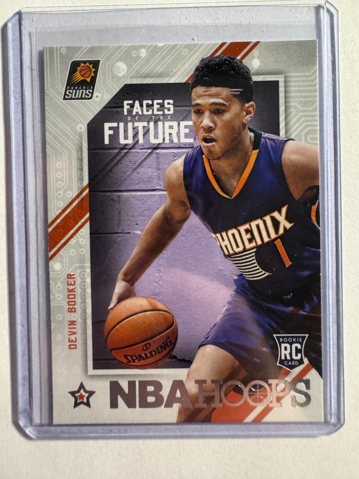 K257,212 - 2015-16 Hoops Faces of the Future #11 Devin Booker