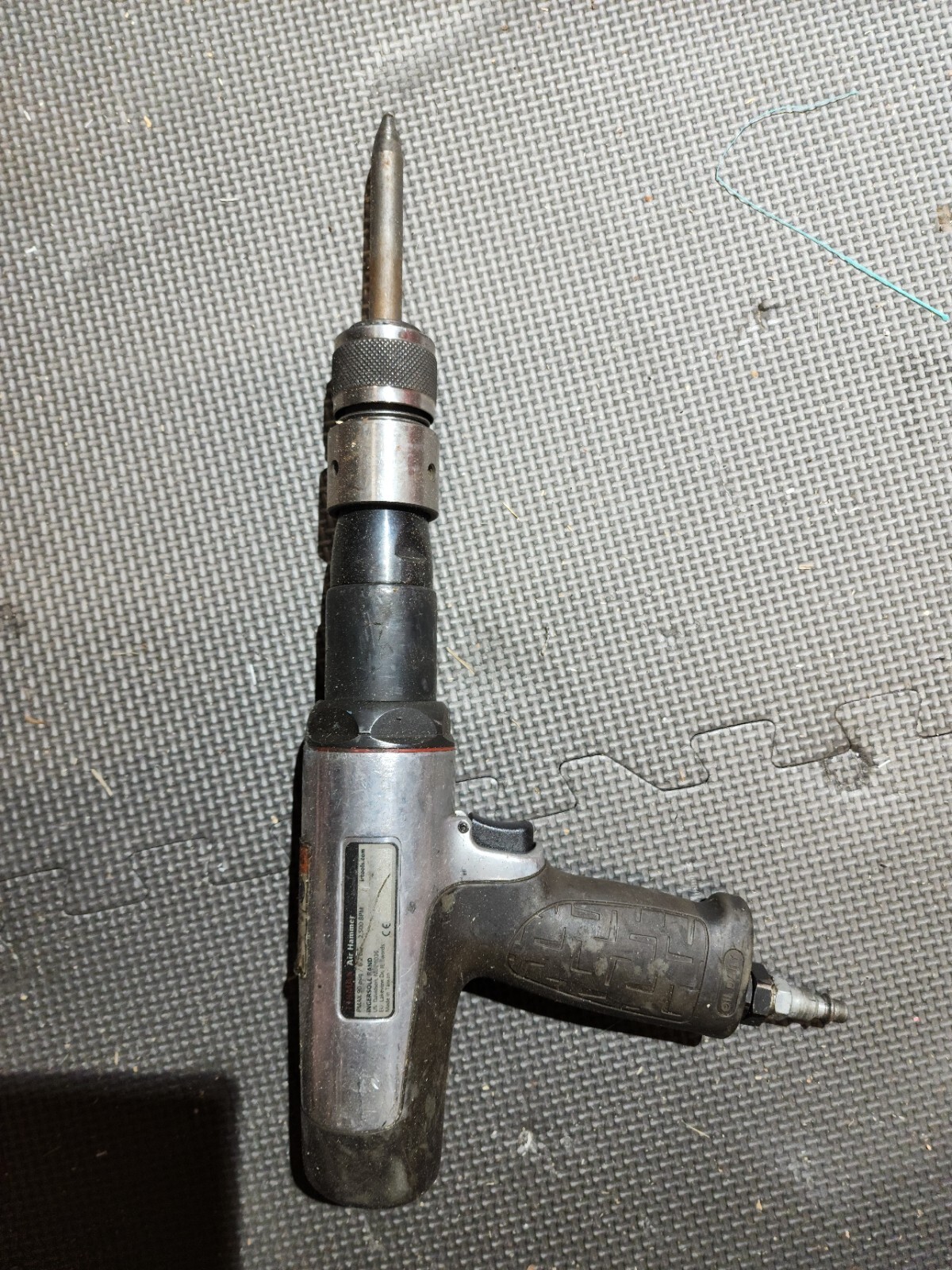 Ingersoll Rand IR118MAX Long Barrel Air Hammer Kit