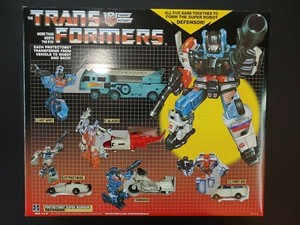 TRANSFORMERS G1 PROTECTOBOT DEFENSOR GIFTBOX US SELLER MISB | eBay