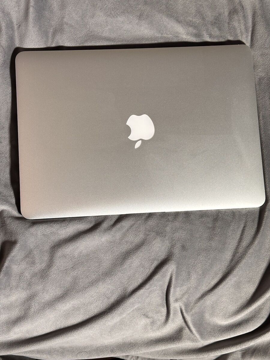 2015 Apple MacBook Air A1465 11 2015 Apple MacBook Air A1465 11