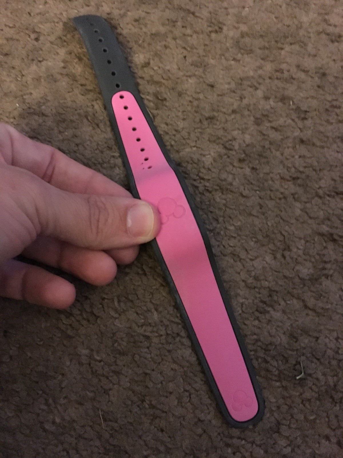 Walt Disney World Magic Band MagicBand 1.0 Linked Solid Pink eBay