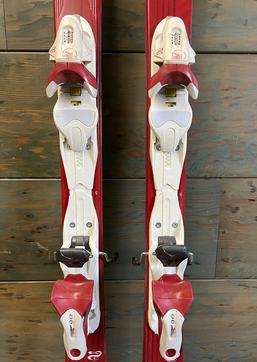 Rossignol Passion Womens Girls Skis 154 Cm + Rossignol Rossignol Passion Womens Girls Skis 154 Cm + Rossignol