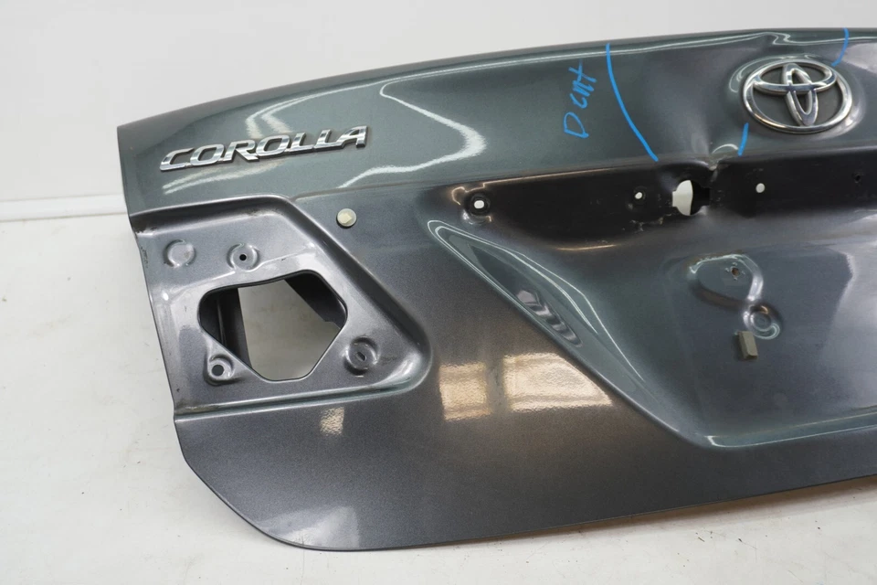 Toyota Corolla S 2011 2012 2013 maletero tapa escotilla OEM usado Foto 2 de 4