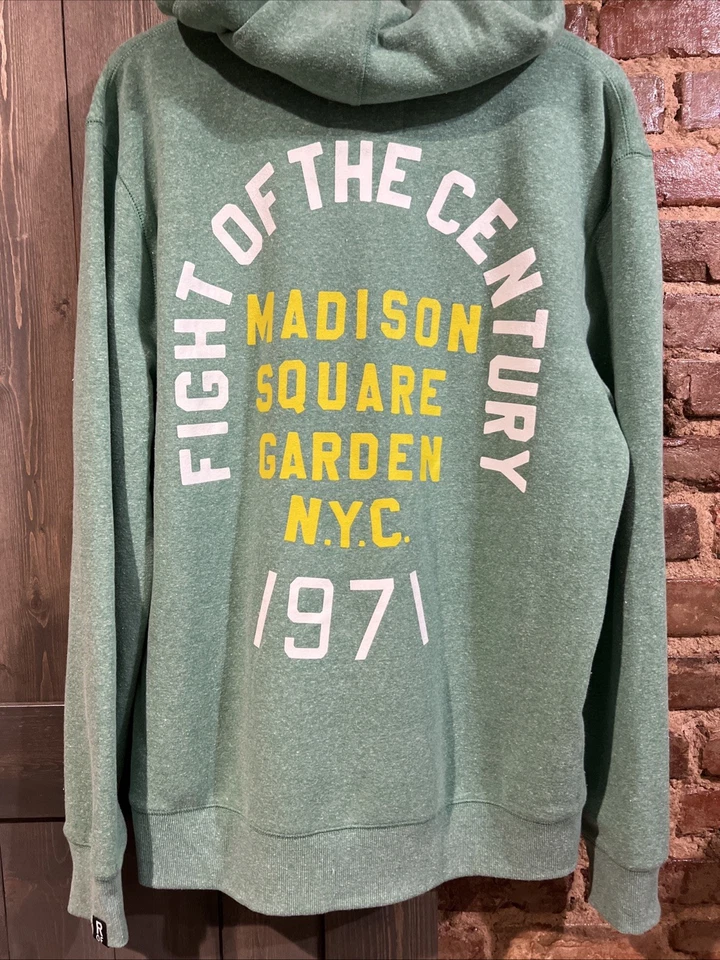 Roots Of Fight Smokin Joe Frazier Madison Square Garden Hoodie L Boxing 1971  - Image 2 of 4