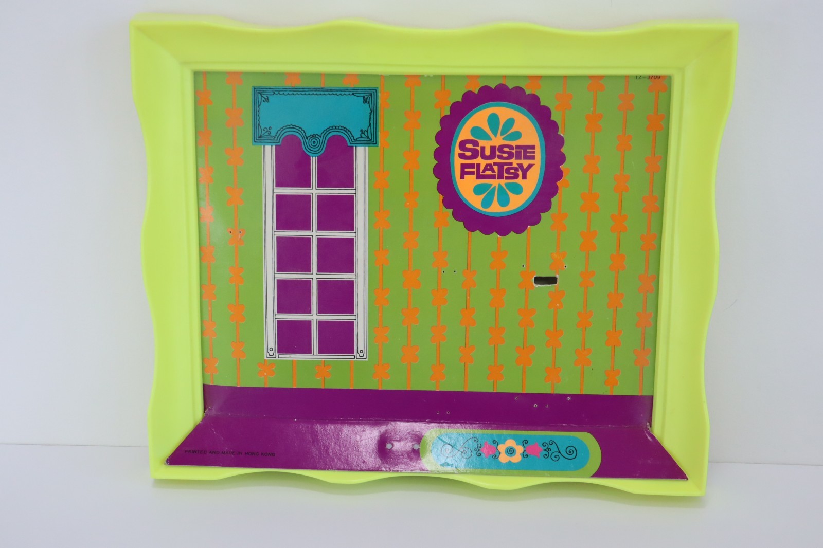 Vintage 1969 Ideal SUSIE Flatsy Frame w/ Frame Back NO DOLL