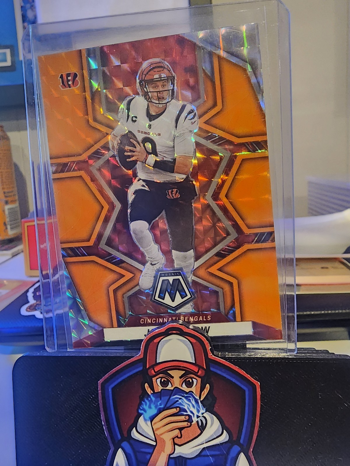 2022 Mosaic Joe Burrow Reactive Orange Mosaic Prizm #39 Cincinnati Bengals