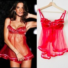 36D Victoria’s Secret Holiday jingle red satin & mesh babydoll