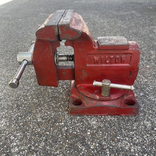 Vintage Wilton 3 1/2 Inch Swivel Bench Vise with Anvil & Pipe Jaws