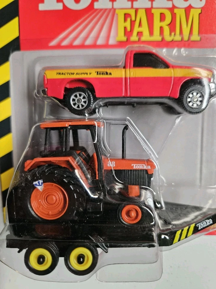 NIP Tonka Farm Die Cast Collection Ford F350 Truck Tractor & Trailer Hasbro 2004 - Image 4 of 4