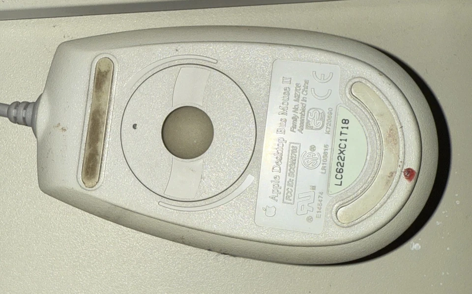 Apple Design Macintosh Keyboard Model M2980 w/ Apple Desk Mouse - Image 3 of 4