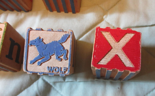 Wood Building Blocks: Larger size, edges to connect. 20 blocks. 1953 - Picture 4 of 5