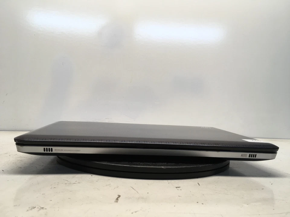 HP Pavilion DV6-3227CL AMD Turion II P540 2400 MHz 4 GB SIN DISCO DURO/batería Foto 3 de 4