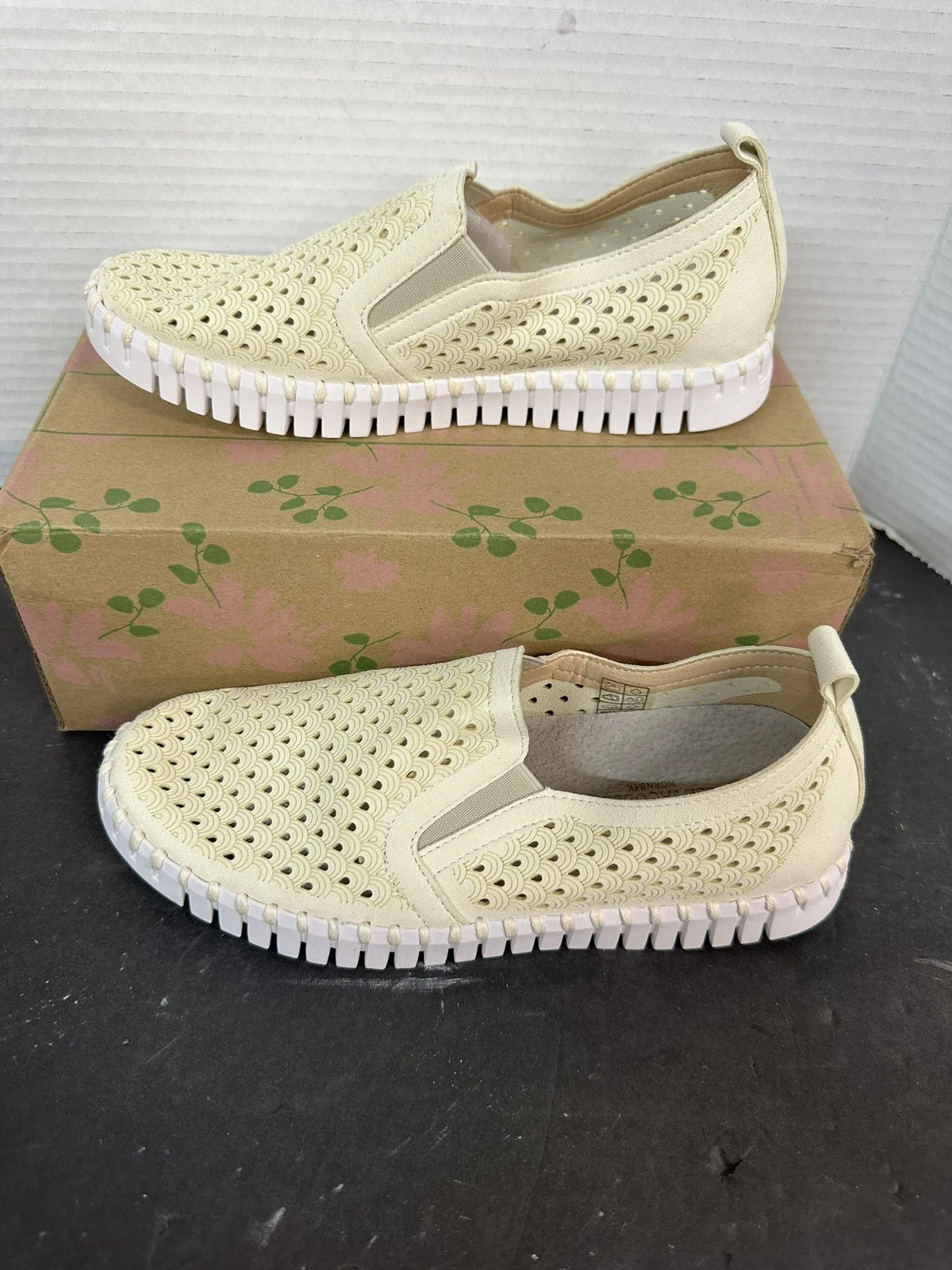 NEW ILSE JACOBSEN Style: TULIP140WOM Color: 121 Milk Crème Size: 38