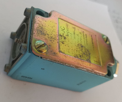 Telemecanique Endschalter ZC2-JC / Endschalter XC2-JC