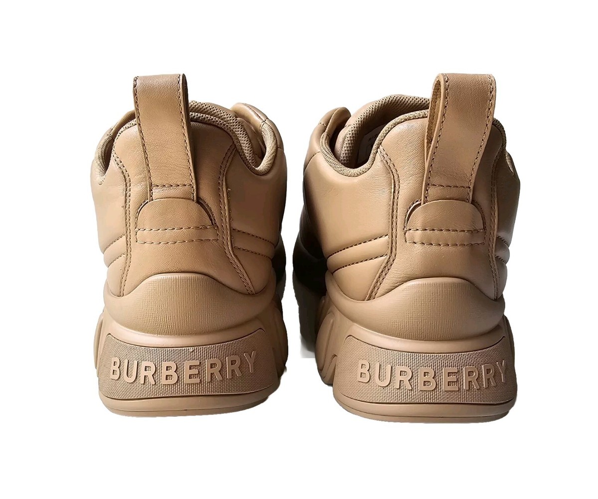 BURBERRY★AXBURTON Biscuit QUILTED LEATHER LOGO SNEAKERS BURBERRY Beige Dark Biscuit Quilted Leather Axburton