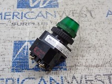 ALLEN BRADLEY 800H-PR16 SERIES F PILOT LIGHT GREEN W/ 40171-002-01