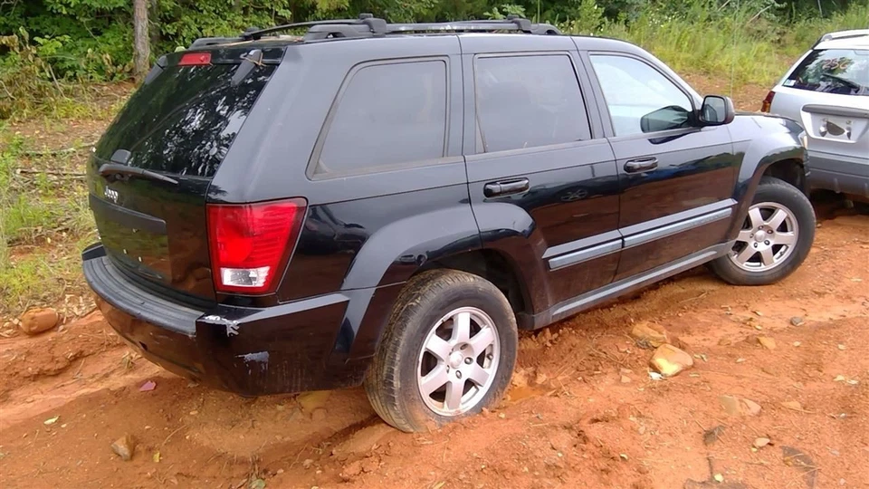 Corner/Park Light Fog-driving Bumper Mounted Fits 05-10 GRAND CHEROKEE 246296 - Image 4 of 4