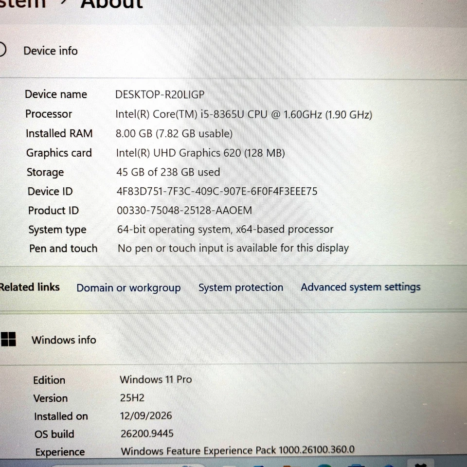 Dell Latitude 5400 · i5-8365U · 8GB · 256GB, photo 3 of 5